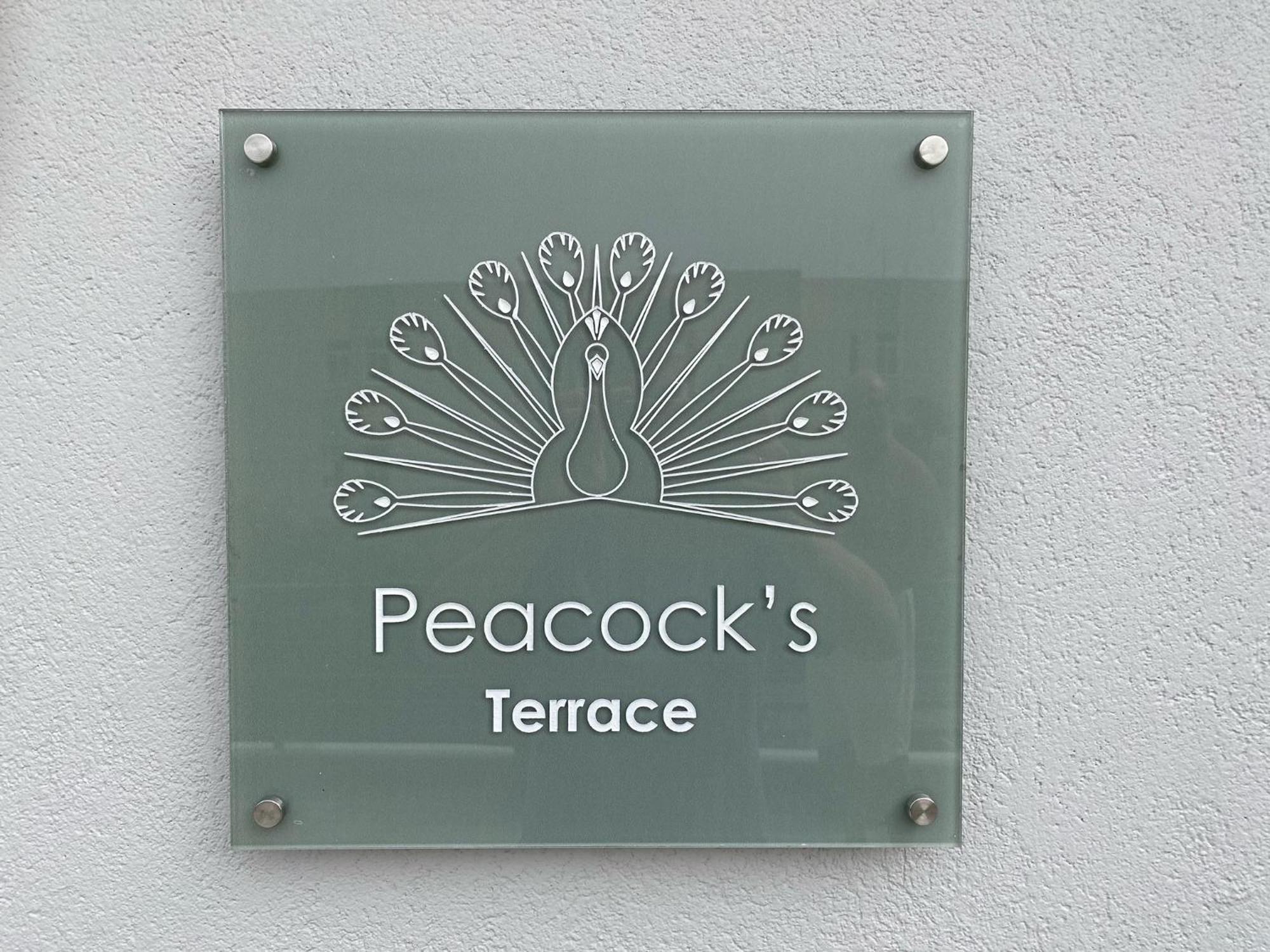 Peacock'S Terrace Appartement Piraeus Buitenkant foto